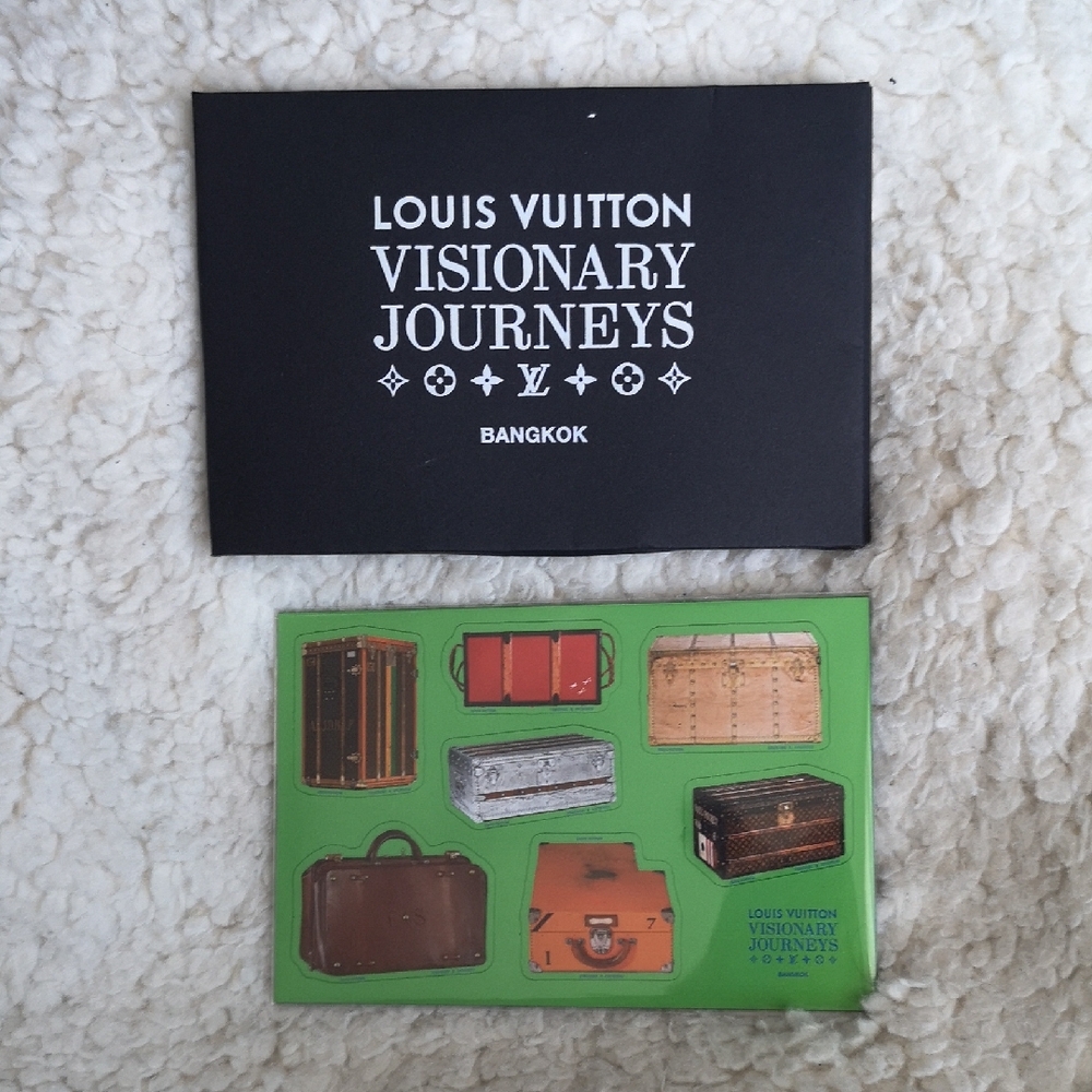 Louis Vuitton Visionary Journeys Card Set - Black & Green